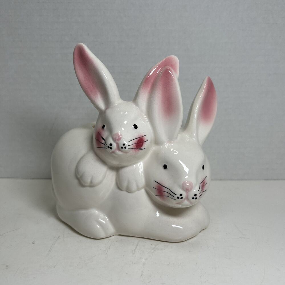 Vtg White Bunny Rabbits Ceramic Planter, Easter/ Spring/ Nursery Decor